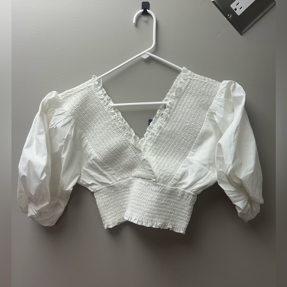 Abercrombie & Fitch Smocked Poplin Puff White Top